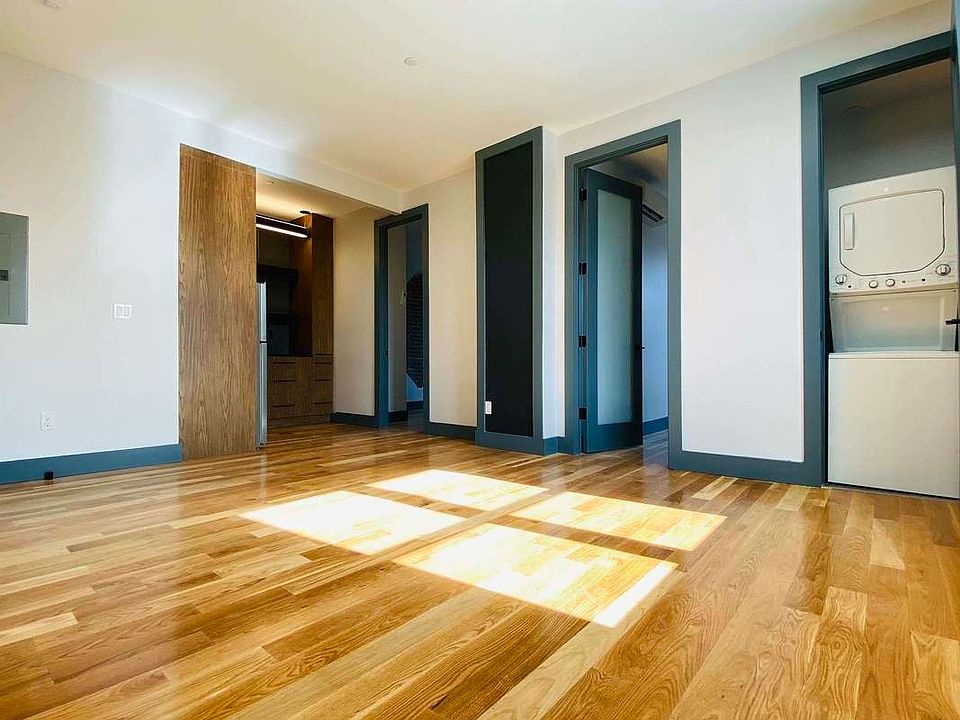 1st image of 374 Bedford Ave #A