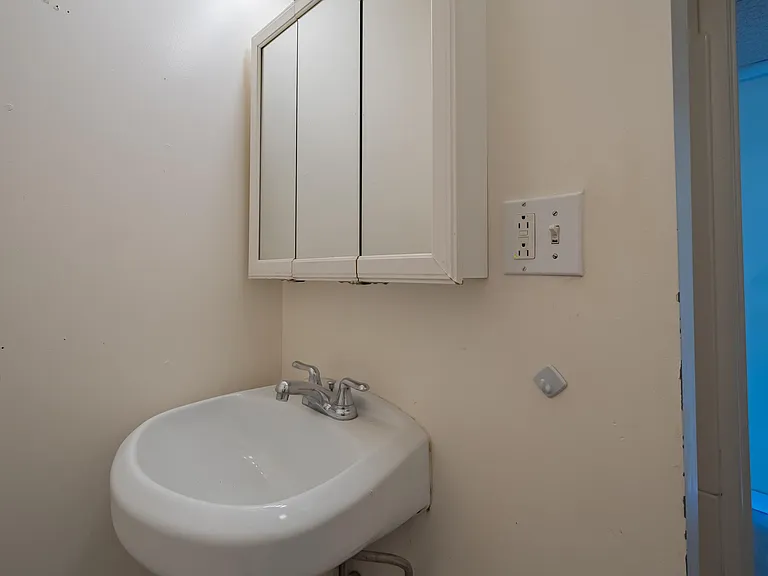 5119 Carnegie St #2 — Photo 8