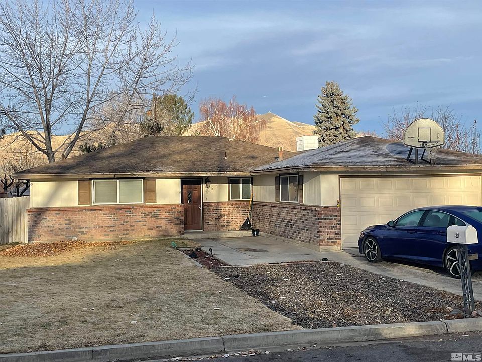 2nd image of 351 Parkview Ave