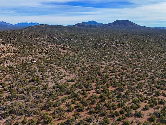 3rd image of 731 E Snowdrift Rd #Road248