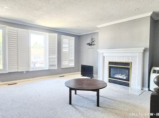 24 Spartan Ave #24, Hamilton, ON L8E4M7
