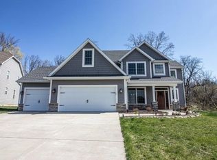 6163 Chattan Dr, West Lafayette, IN