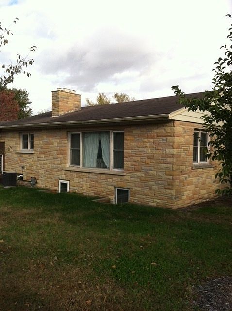 2nd image of 527 College Ave