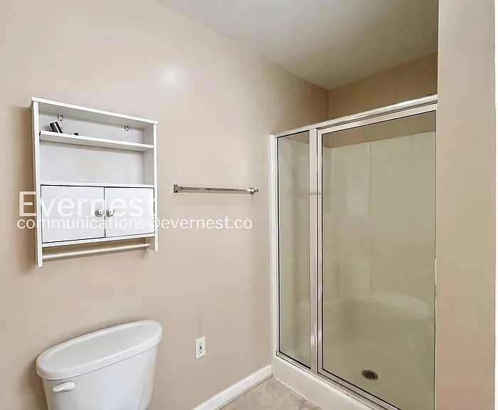 11406 Wentworth Ct — Photo 13
