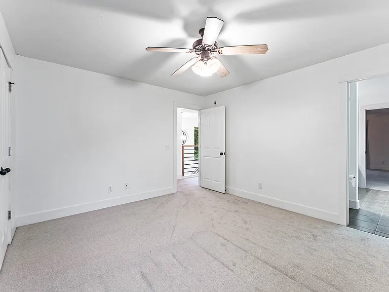 917 NE Arleta Gdns — Photo 18