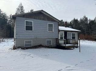 205 Lumbert Cross Rd, Southfield, MA 01259