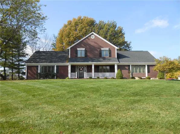11415 E Creekwood Cir, Indianapolis, IN 46239