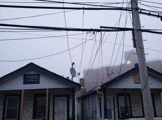 318 Beach 73rd St, Far Rockaway, NY 11692