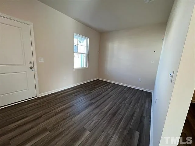 3417 Honey Ivy Ln — Photo 7