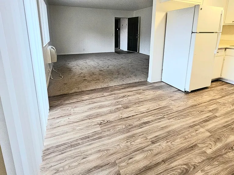 9669 Marilla Dr — Photo 13