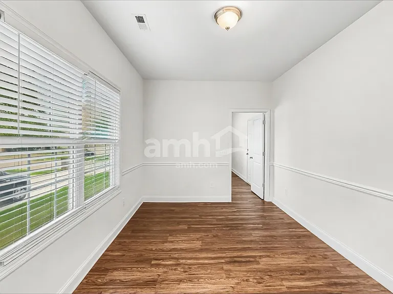 1706 Antebellum Dr — Photo 5