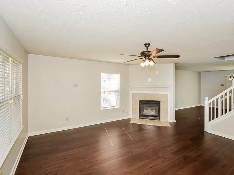 8017 Grand Gulch Dr — Photo 4