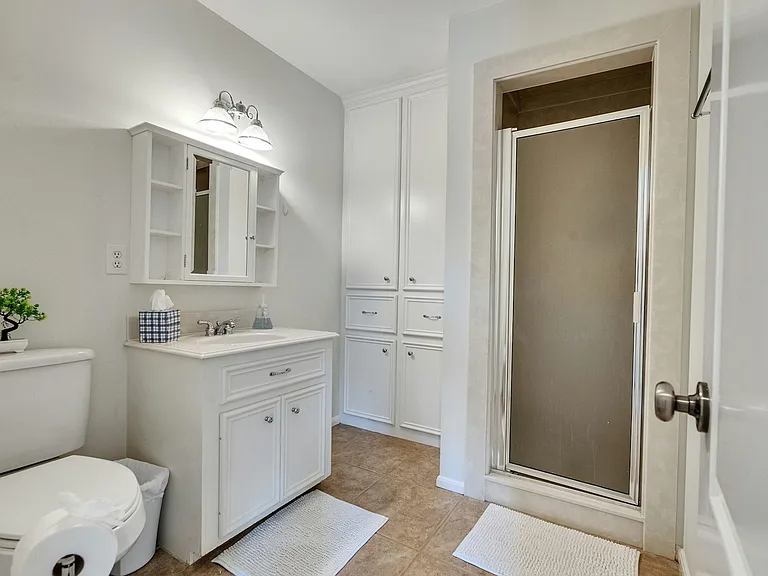 8402 Matthews Ln #1 — Photo 76
