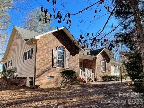 162 Hannah Dr, Rutherfordton, NC 28139