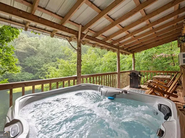 490 Beaver Dam Rd, Dahlonega, GA 30533