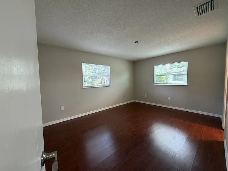 4093 Drance St — Photo 14