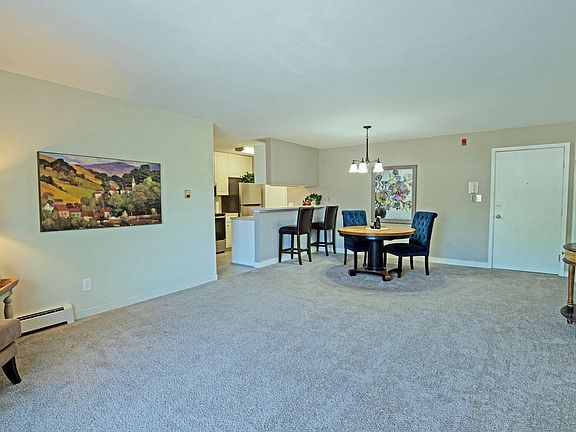 4th image of 1309 Kirkwood Dr #504