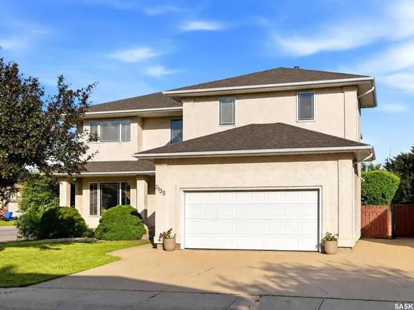 2135 Potts CRESCENT E, Regina, SK S4V 2E6