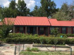 78 Lakeside Dr, Eufaula, AL 36027
