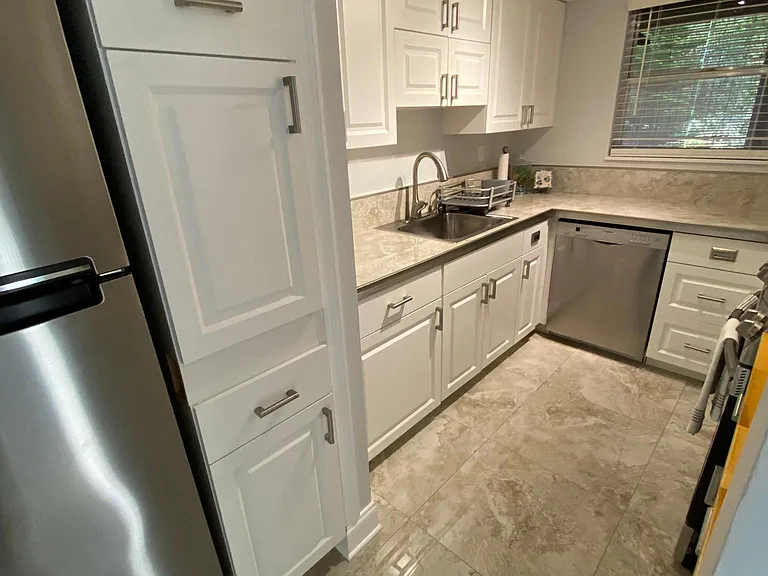 408 Windrush Bay Dr — Photo 17