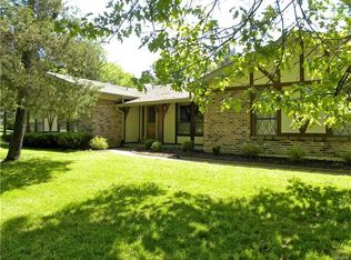 5911 Lafayette Dr, Weldon Spring, MO 63304