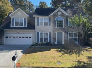 656 Simon Ive Dr, Lawrenceville, GA 30045
