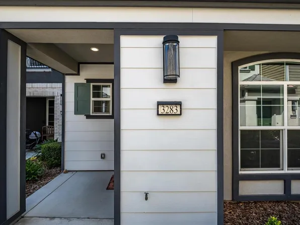 3283 Warbler Ct, West Sacramento, CA 95691