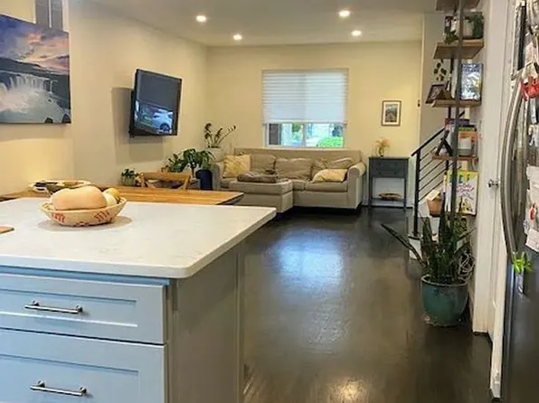 2212 13th St NE, Washington, DC 20018