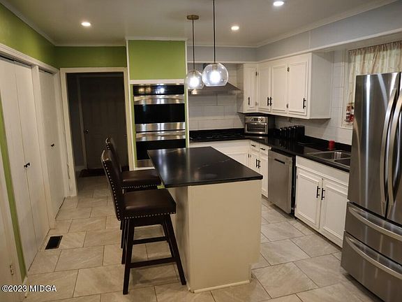 5th image of 2786 Ellenwood Cir N