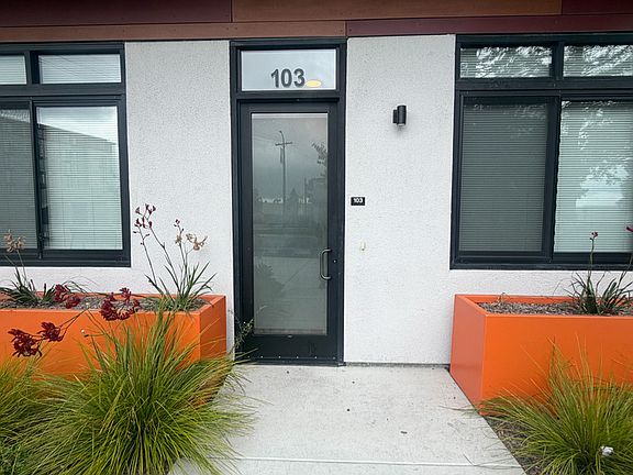 3rd image of 2701 Shattuck Ave Unit 103