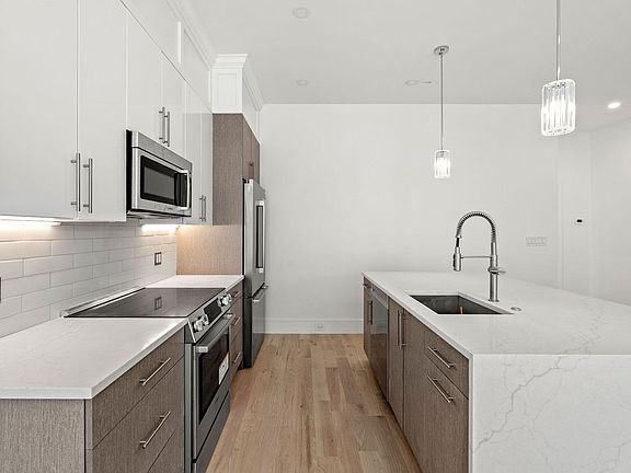 4th image of 108 Allston St #B
