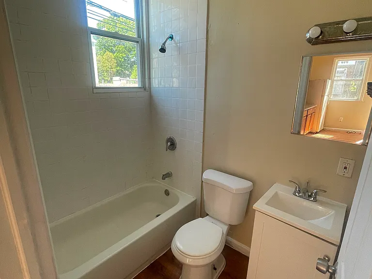 335 Myrtle Ave #1 — Photo 3