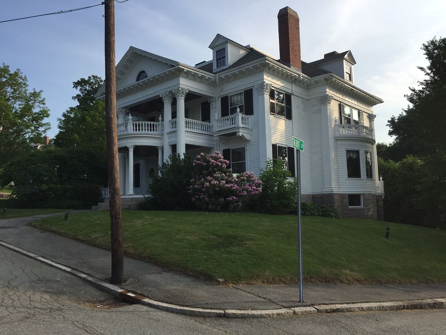 57 Belmont Ave, Lowell, MA 01852 Zillow