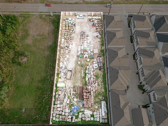 4th image of 4440 W Tidwell Rd