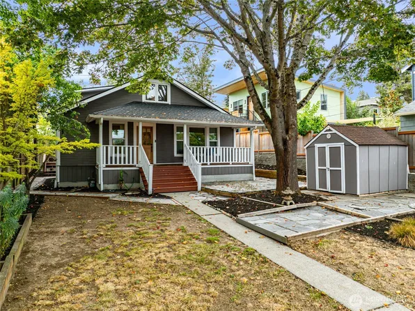 2732 NE 54th Street, Seattle, WA 98105