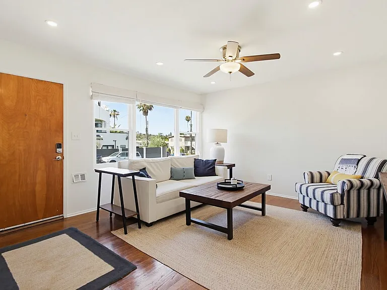 1973 Pacific Beach Dr — Photo 21
