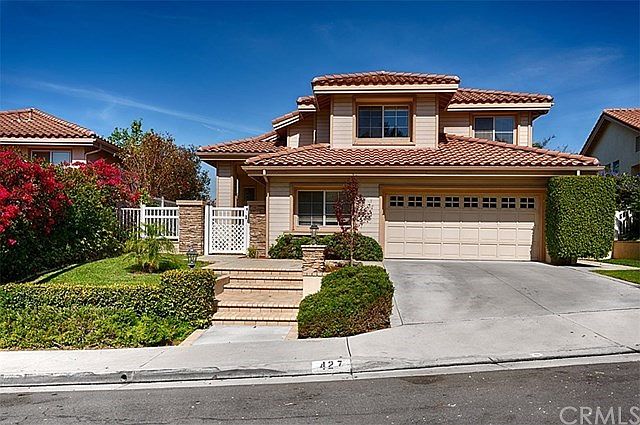 1st image of 427 S Laureltree Dr