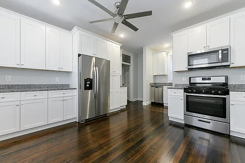 107 Harrishof St #2 Photo 1