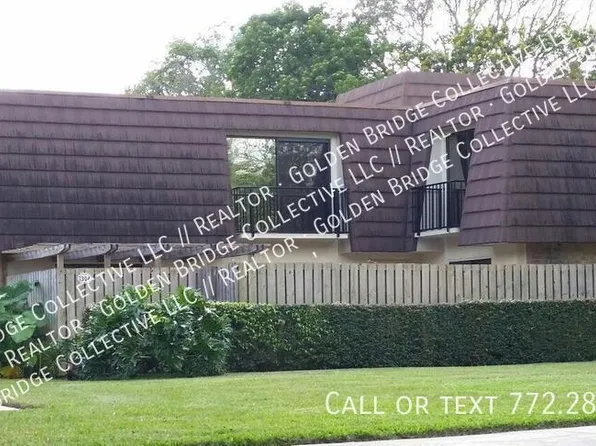 1304 13th Ln, Palm Beach Gardens, FL 33418