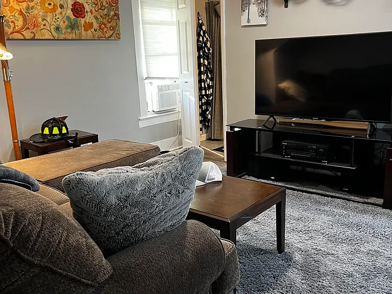 13 George St #2 — Photo 5