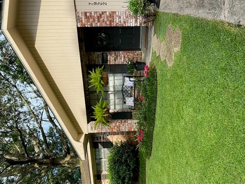 3 bed, 1.5 bath, 1273 sqft, $1,750 — Photo 4