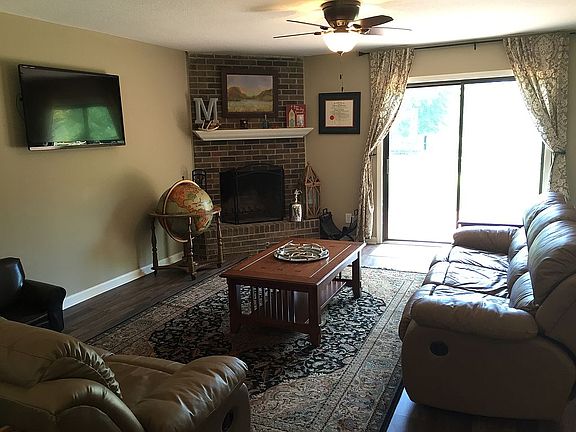 5th image of 242 Blue Meadow Cir