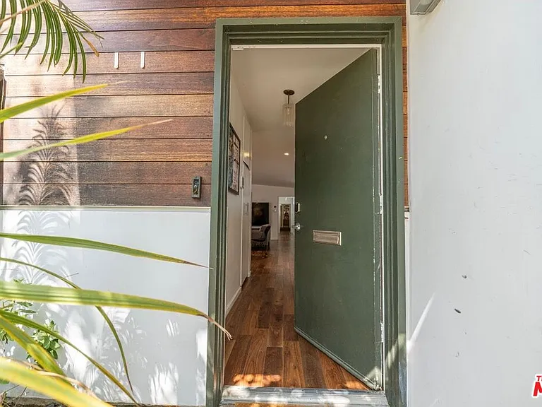 5715 Satsuma Ave — Photo 19