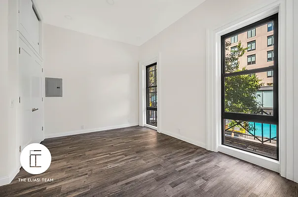 Rented by Compass | media 3