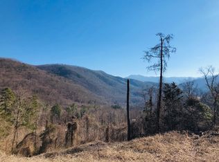 224 Ridge Walk Rd, Cosby, TN 37722