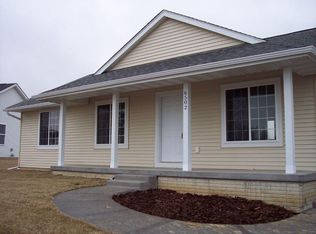 6502 Tennessee Ct SW, Cedar Rapids, IA 52404