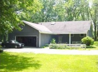 9502 Cary Algonquin Rd, Cary, IL 60013