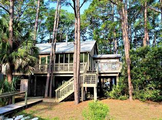 35 Carousel Ter, Alligator Pt, FL 32346