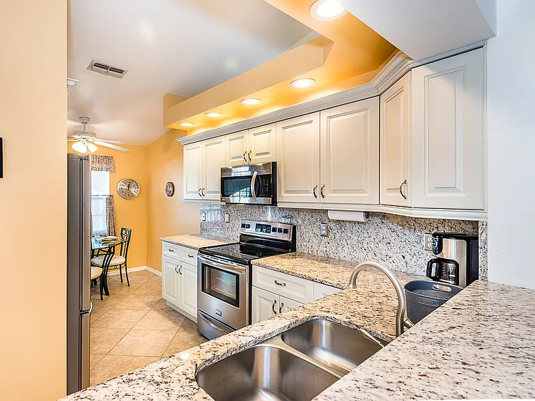 11644 SW Egret Cir #506 — Photo 16
