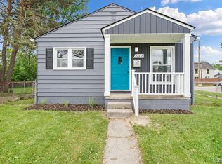 27135 Barrington St, Madison Heights, MI